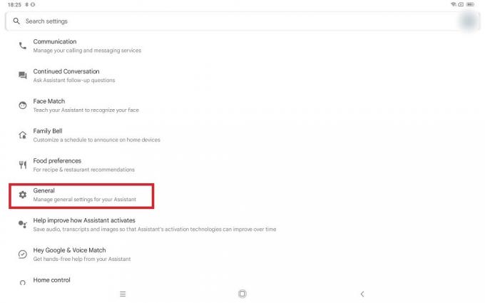 Pasirinkę „Bendra“, kad peržiūrėtumėte „Google Assistant“ nustatymus „Android“ planšetiniame kompiuteryje.