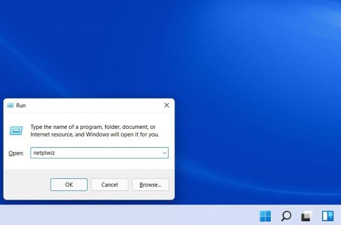 „Windows11“ vartotojo profilis „Netplwiz“.