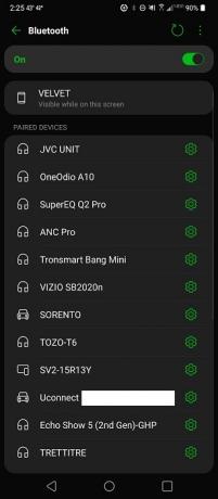 Az Android telefonnal párosított Bluetooth-eszközök listája. 