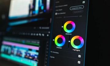 8 bezplatných predvolieb filtra Adobe Premiere na vylepšenie vašich projektov